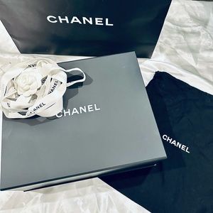 Chanel shoulder bag box and dustbag